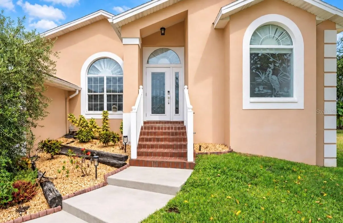 121 7TH STREET, BELLEAIR BEACH, FL, photo 5 of 32