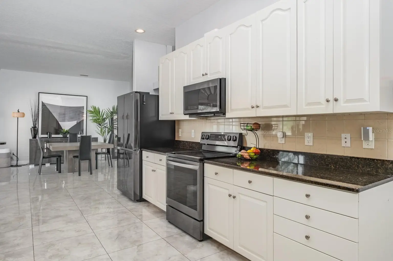 121 7TH STREET, BELLEAIR BEACH, FL, photo 10 of 32