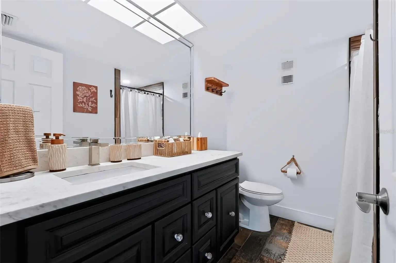 719 PINELLAS BAYWAY S #311, ST PETERSBURG, FL, photo 18 of 39