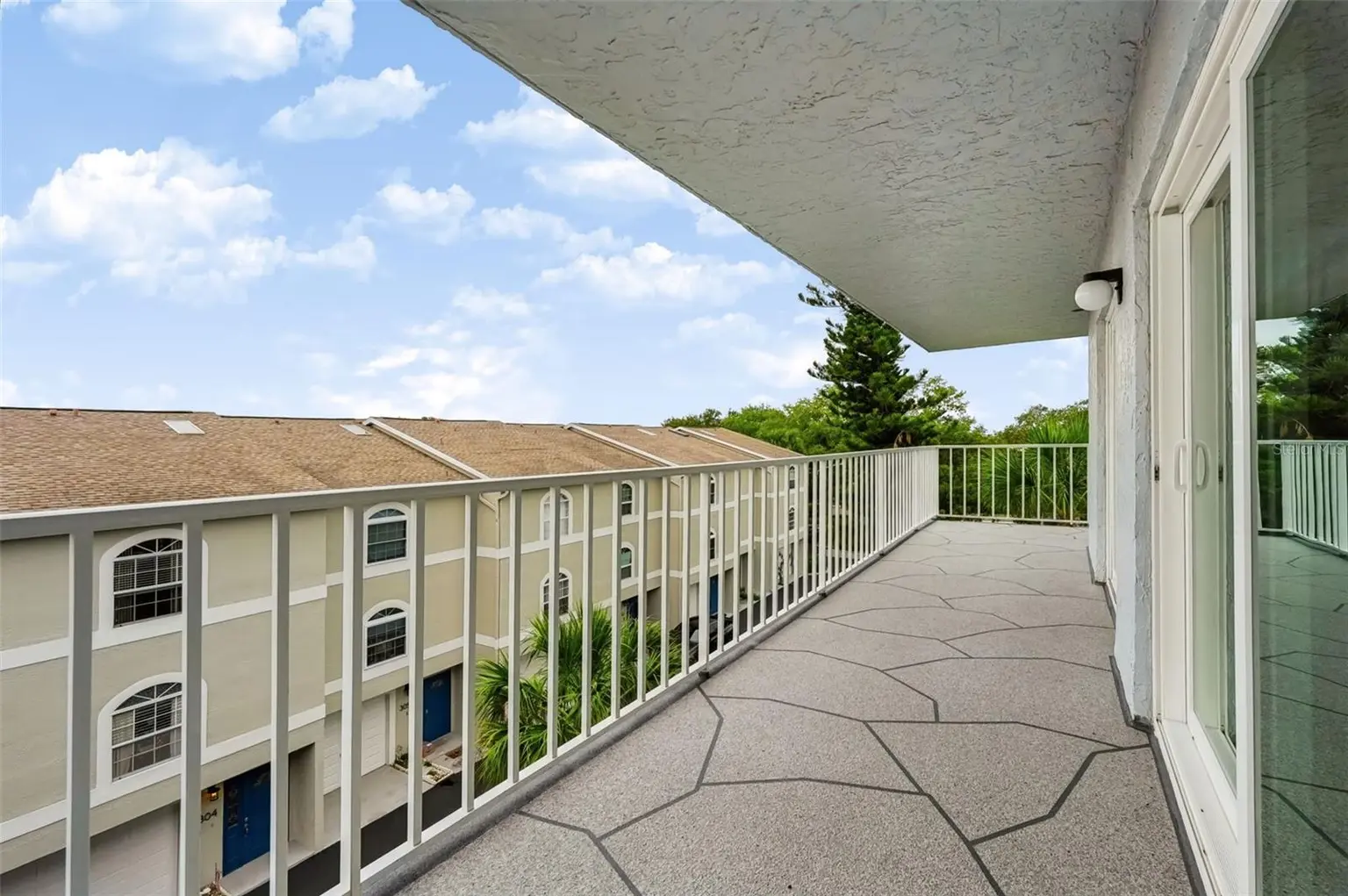 719 PINELLAS BAYWAY S #311, ST PETERSBURG, FL, photo 21 of 39