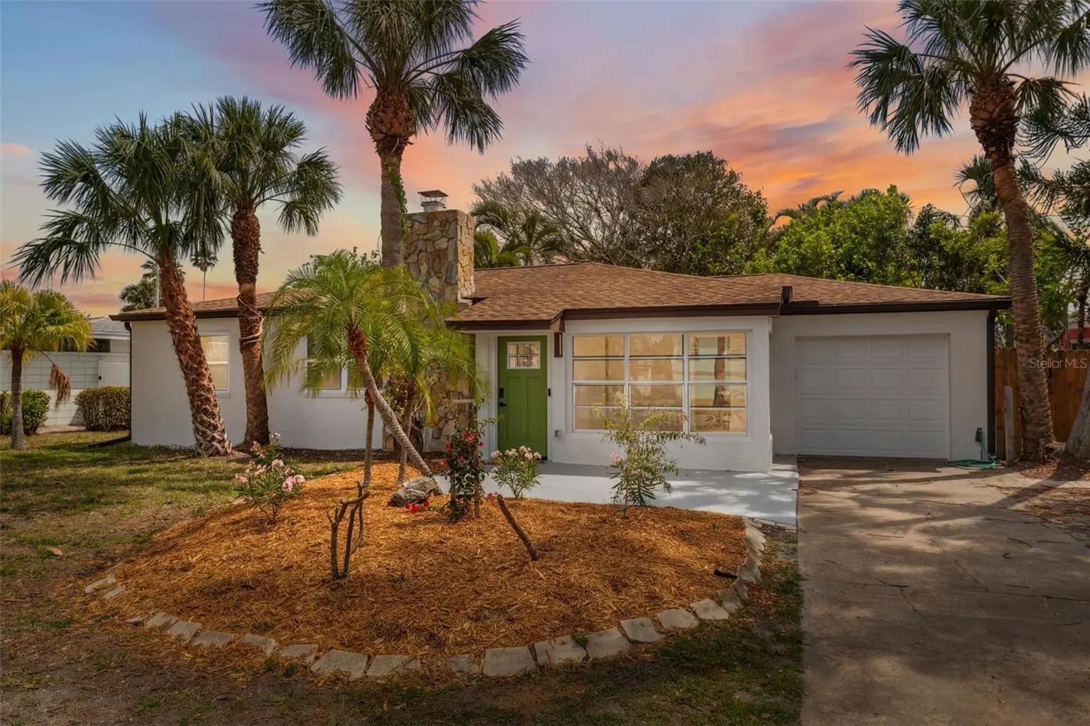 108 5TH STREET, BELLEAIR BEACH, FL, photo 2 of 54
