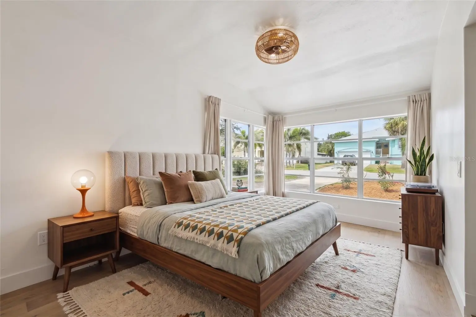 108 5TH STREET, BELLEAIR BEACH, FL, photo 15 of 54