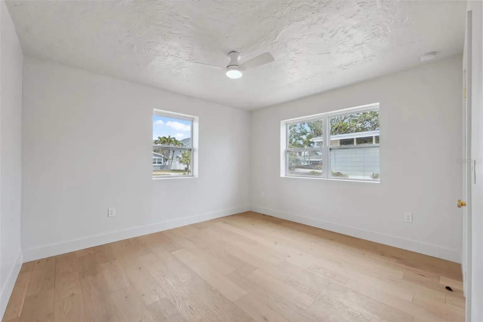 108 5TH STREET, BELLEAIR BEACH, FL, photo 31 of 54