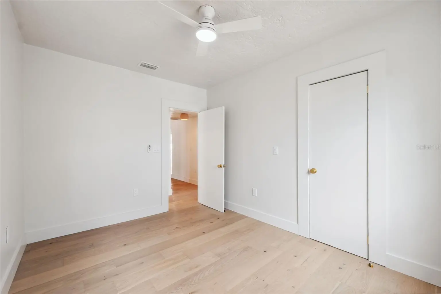 108 5TH STREET, BELLEAIR BEACH, FL, photo 36 of 54
