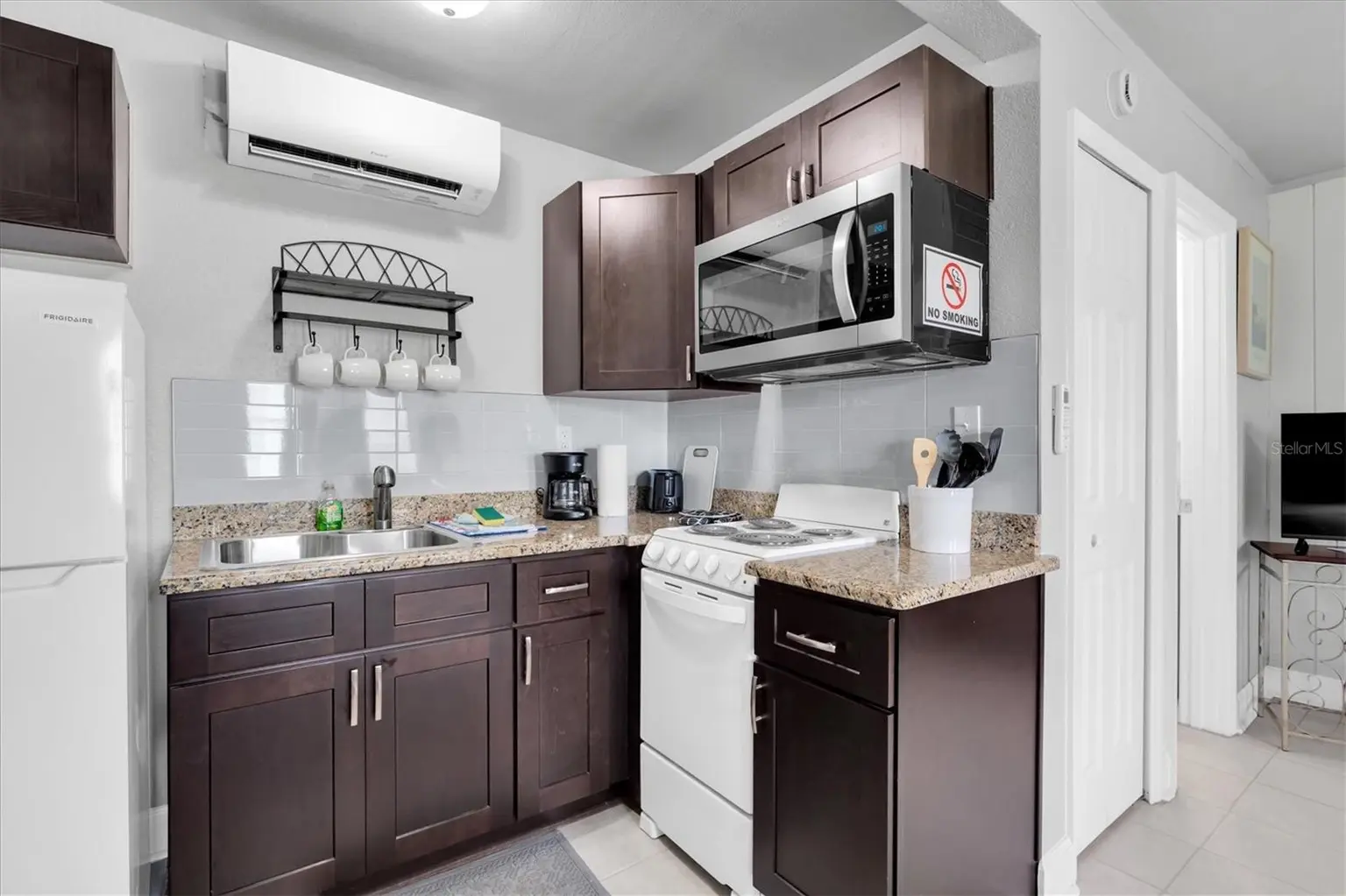 17880 GULF BOULEVARD #12, REDINGTON SHORES, FL, photo 13 of 30