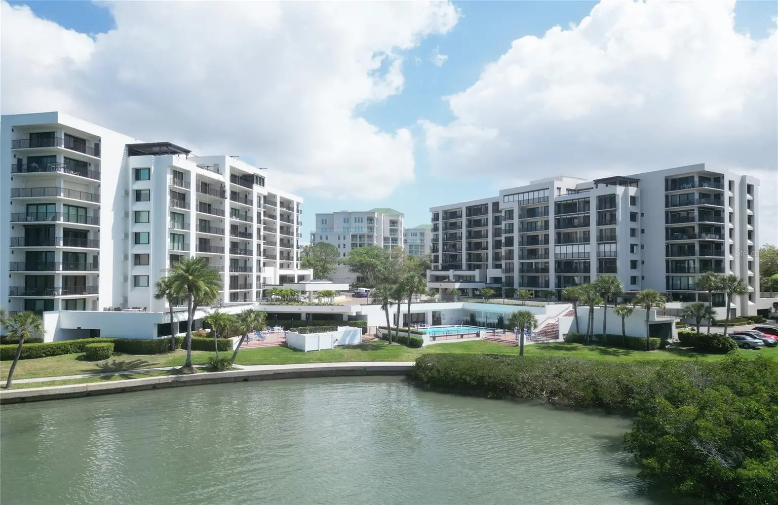 8 BELLEVIEW BOULEVARD #702, BELLEAIR, FL, photo 4 of 75