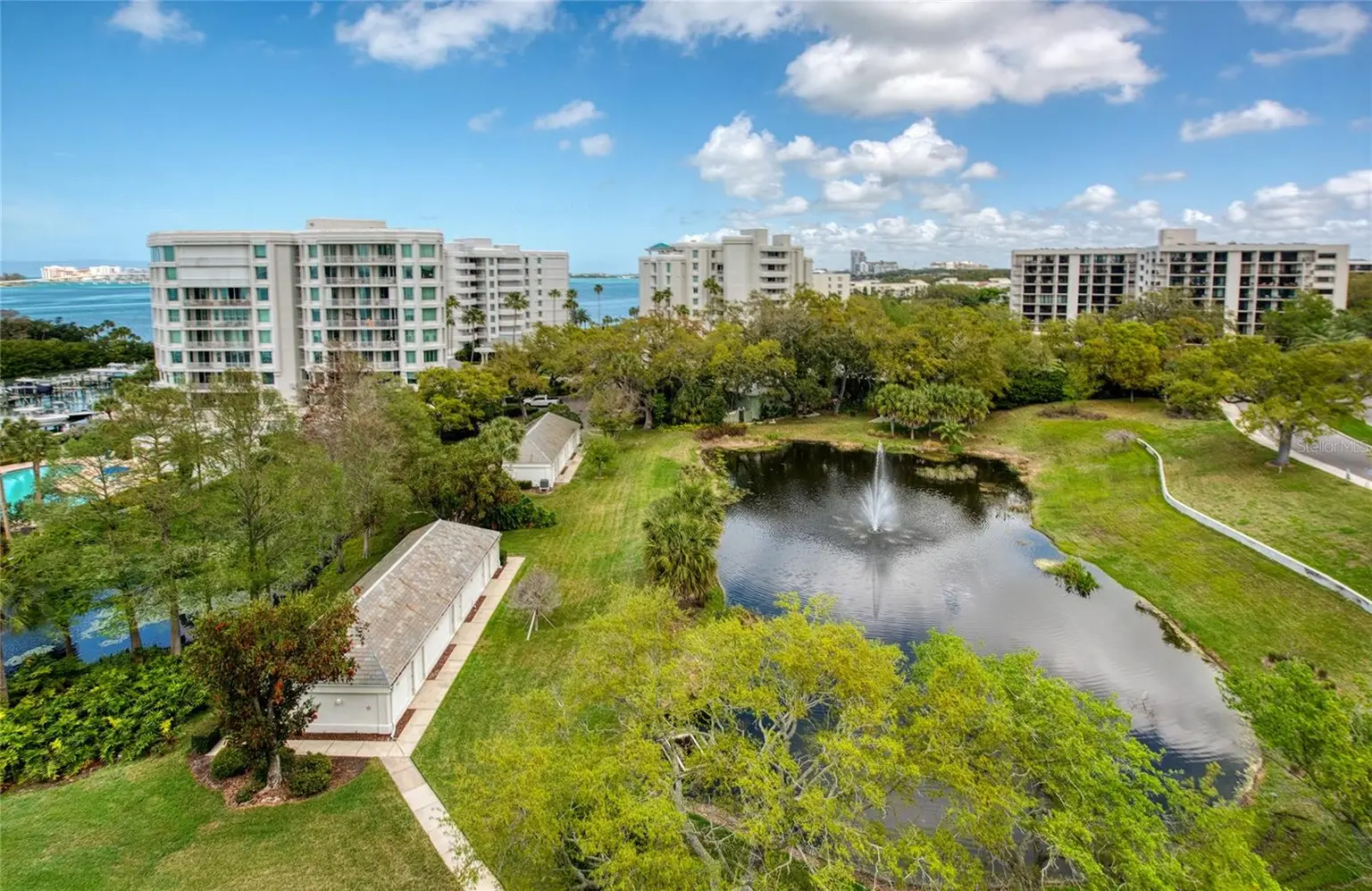 8 BELLEVIEW BOULEVARD #702, BELLEAIR, FL, photo 53 of 75