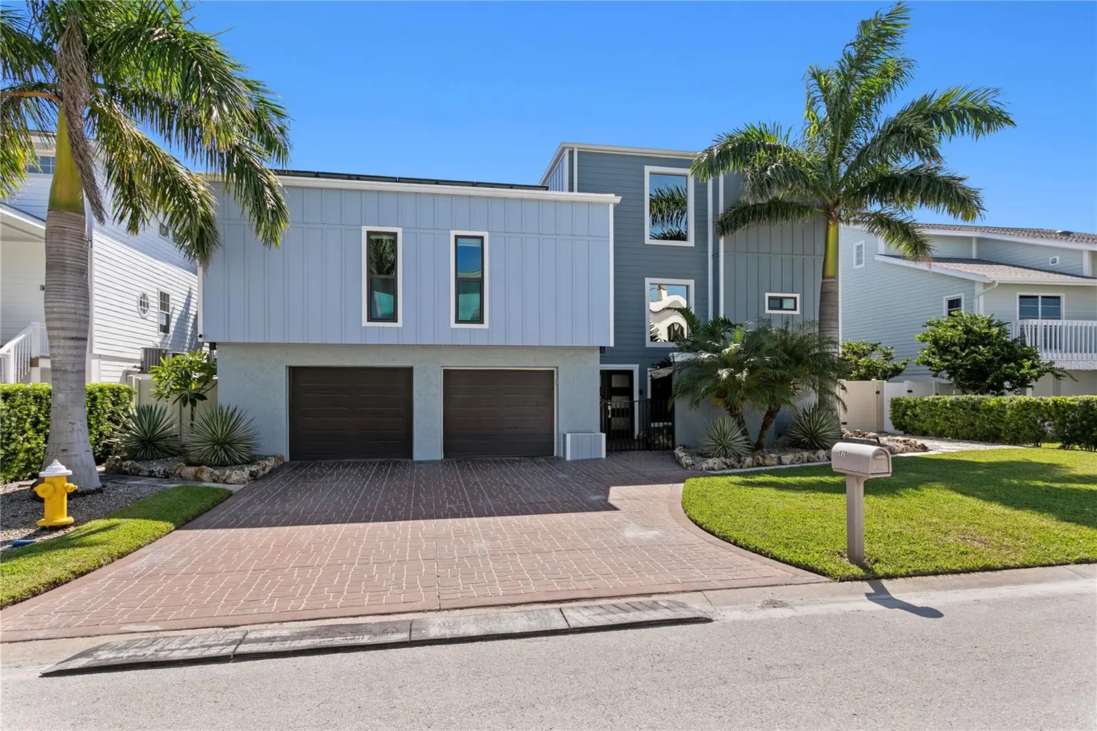920 59TH AVENUE, ST PETE BEACH, FL, photo 2 of 79