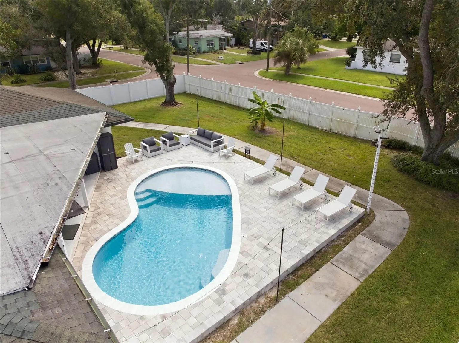 330 PATICA RD NE, ST PETERSBURG, FL, photo 37 of 45