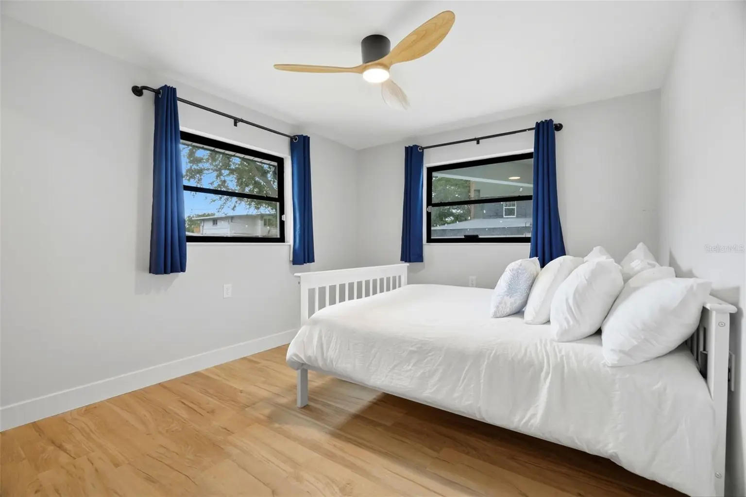 330 PATICA RD NE, ST PETERSBURG, FL, photo 23 of 45