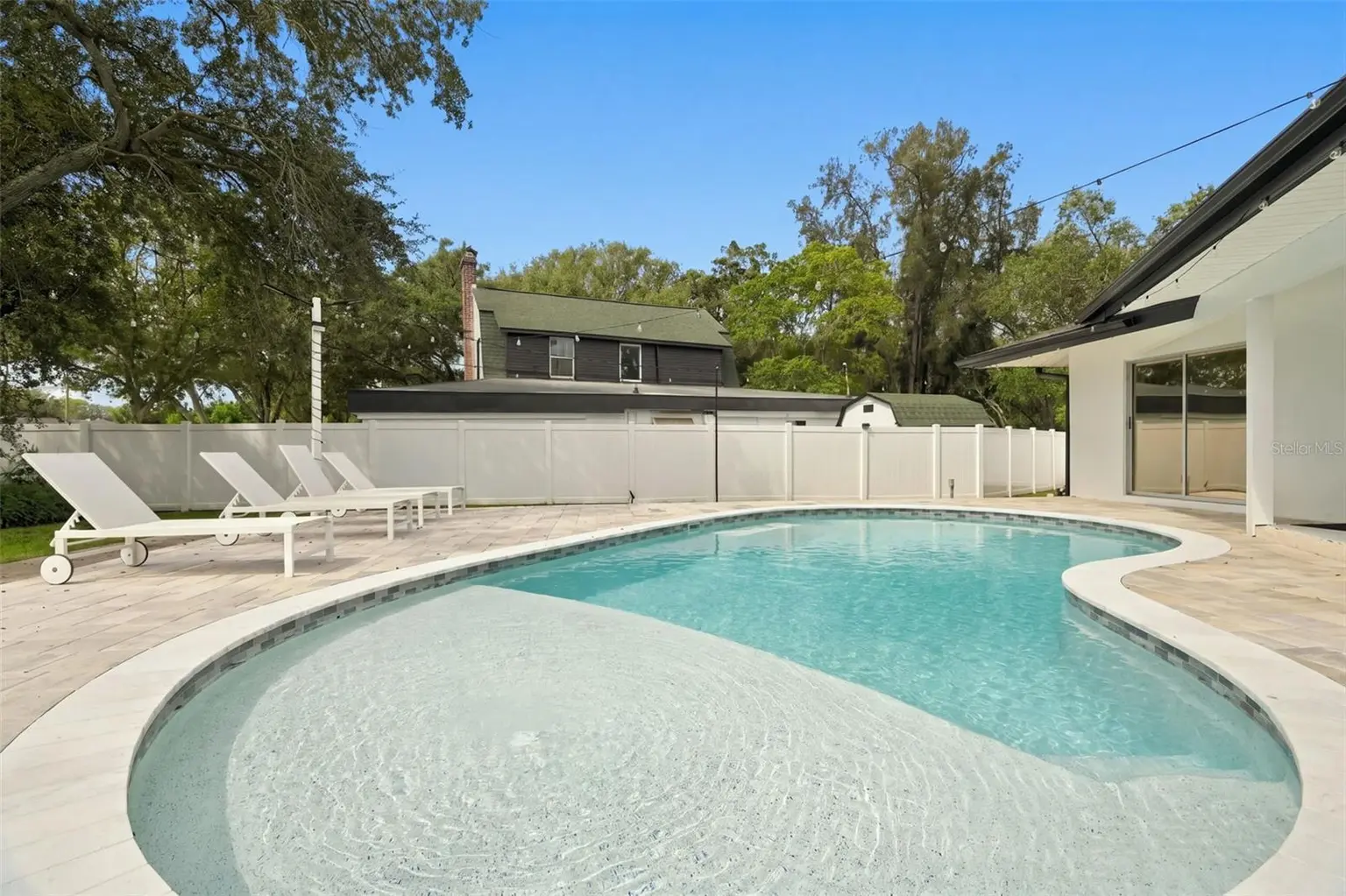 330 PATICA RD NE, ST PETERSBURG, FL, photo 33 of 45