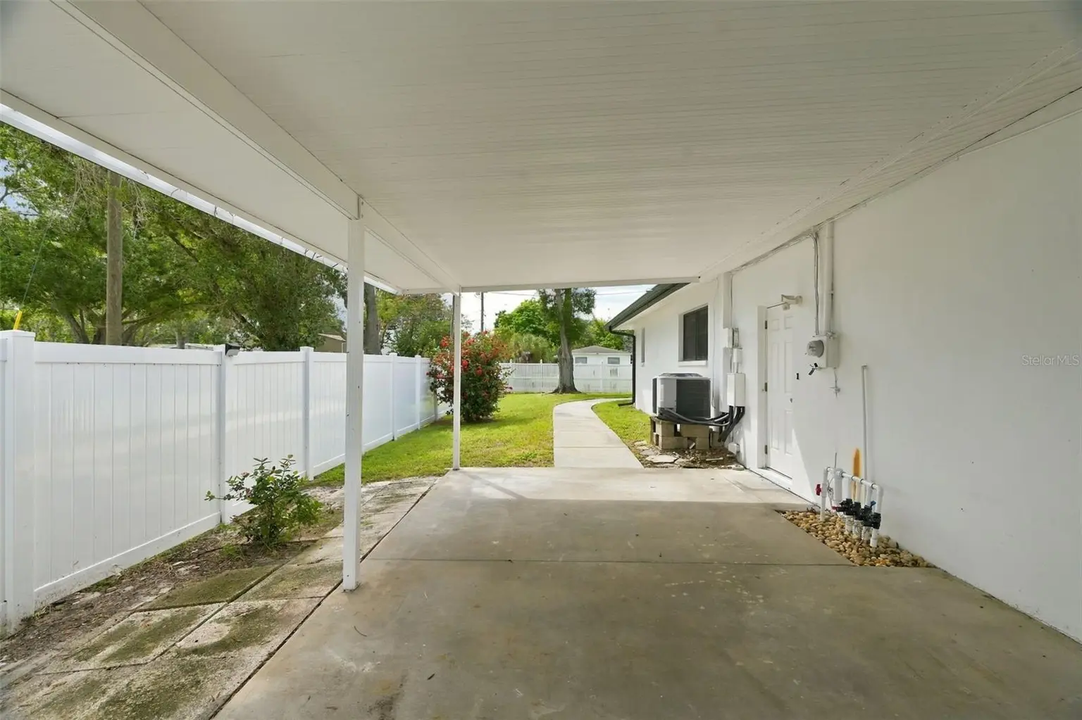 330 PATICA RD NE, ST PETERSBURG, FL, photo 36 of 45