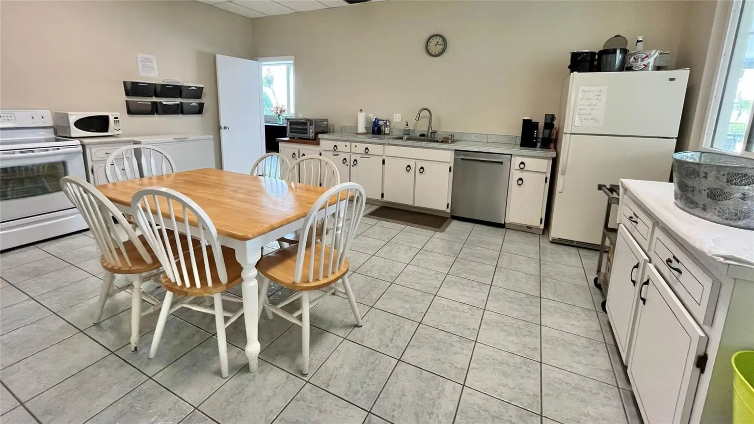 100 BLUFF VIEW DRIVE #211A, BELLEAIR BLUFFS, FL, photo 32 of 48