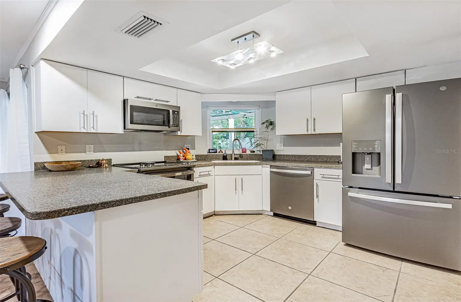 1241 STONY BROOK LANE, DUNEDIN, FL, photo 5 of 44