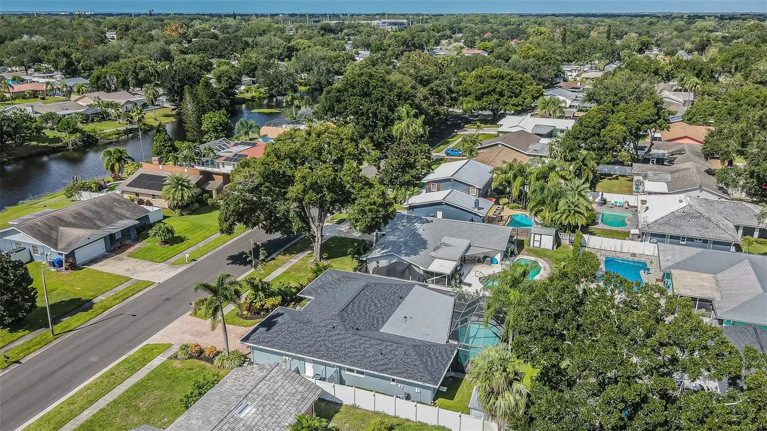 1241 STONY BROOK LANE, DUNEDIN, FL, photo 41 of 44