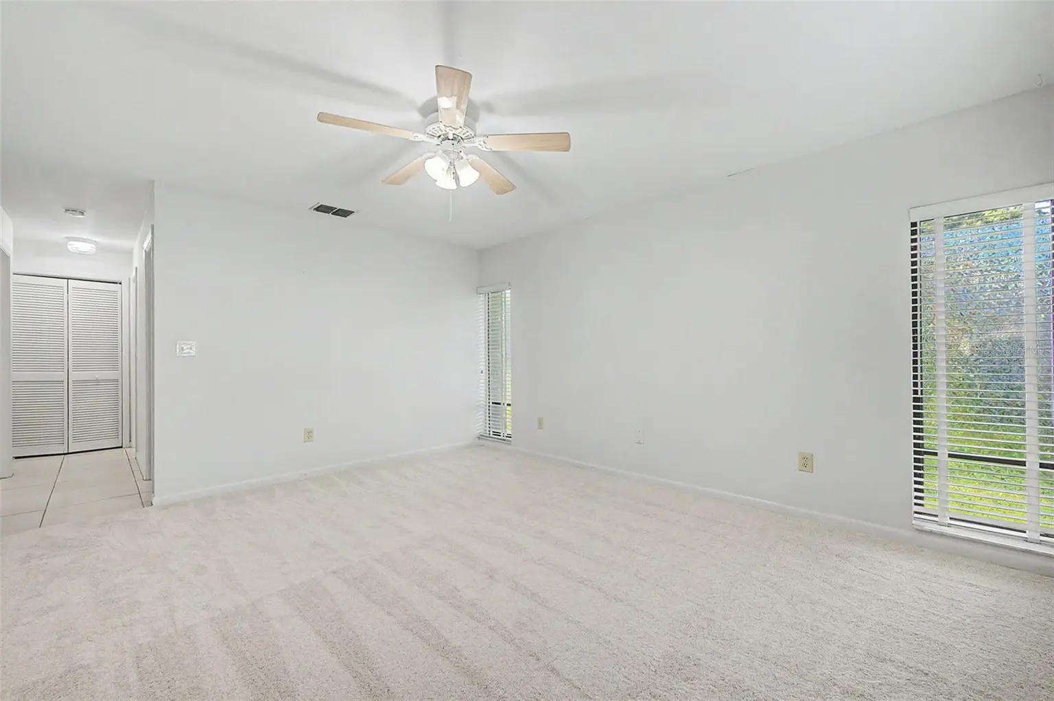 492 LAKEVIEW DRIVE #40, PALM HARBOR, FL, photo 22 of 81