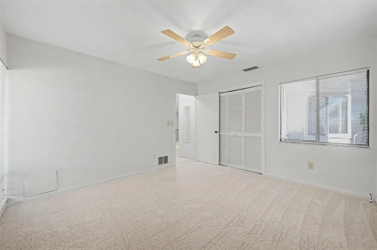 492 LAKEVIEW DRIVE #40, PALM HARBOR, FL, photo 26 of 81