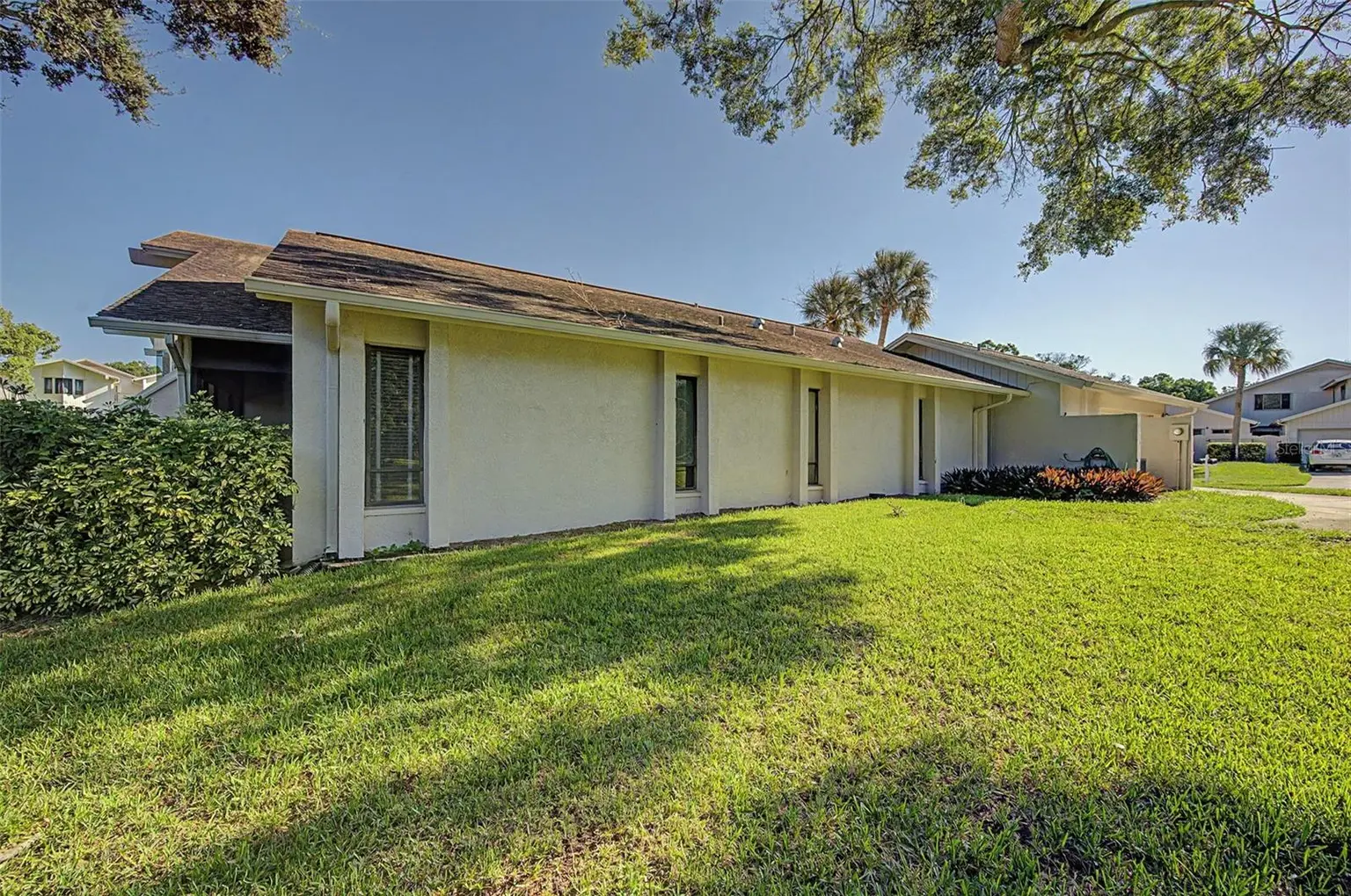 492 LAKEVIEW DRIVE #40, PALM HARBOR, FL, photo 39 of 81