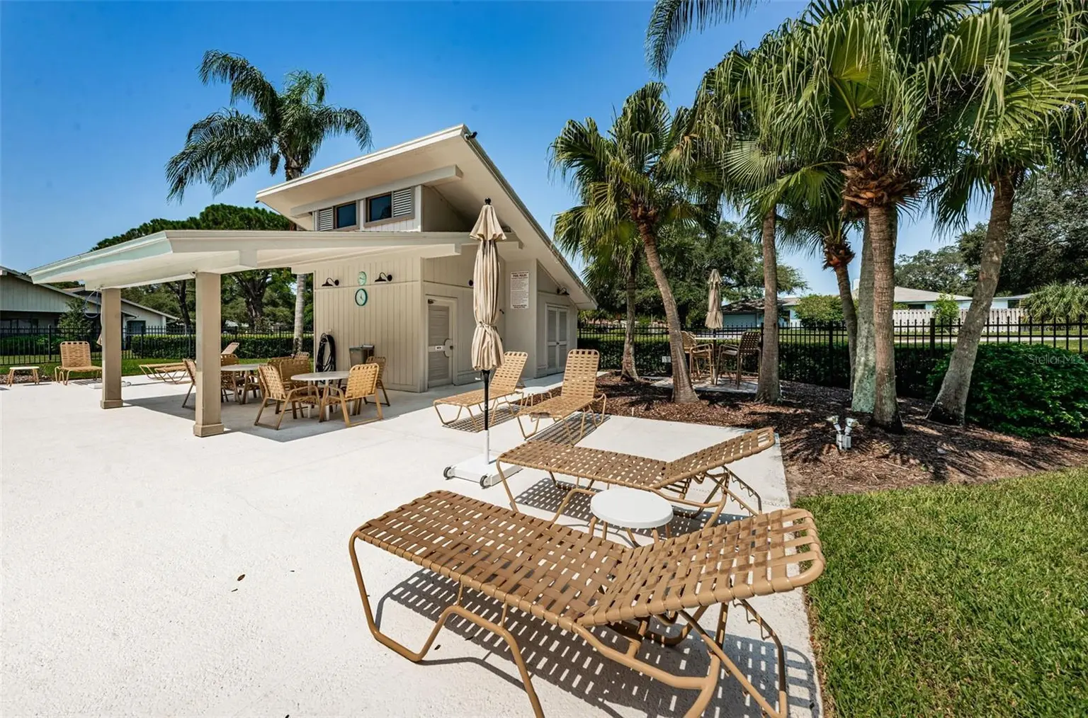 492 LAKEVIEW DRIVE #40, PALM HARBOR, FL, photo 53 of 81