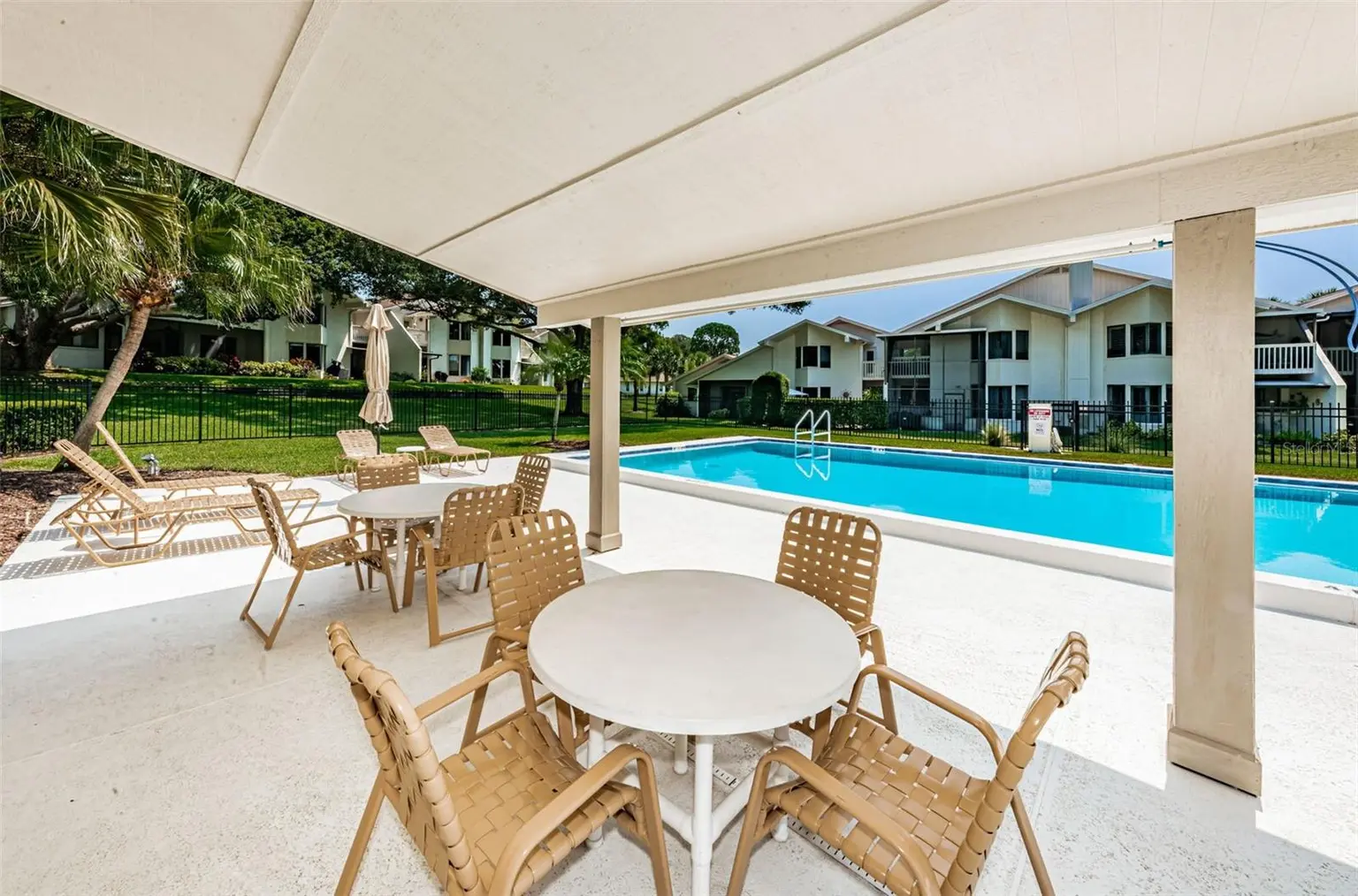 492 LAKEVIEW DRIVE #40, PALM HARBOR, FL, photo 59 of 81