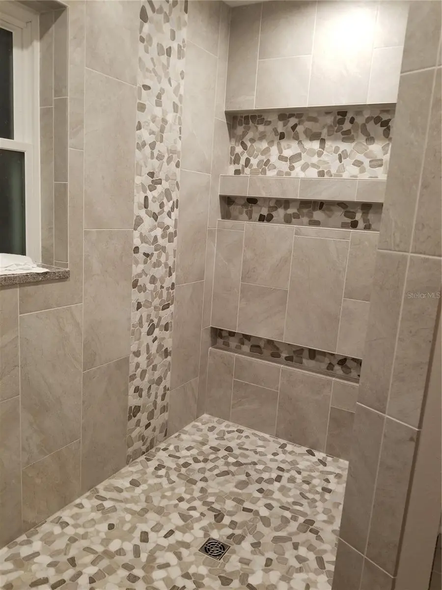 601 GREENBRIAR DRIVE, BRANDON, FL, photo 4 of 7