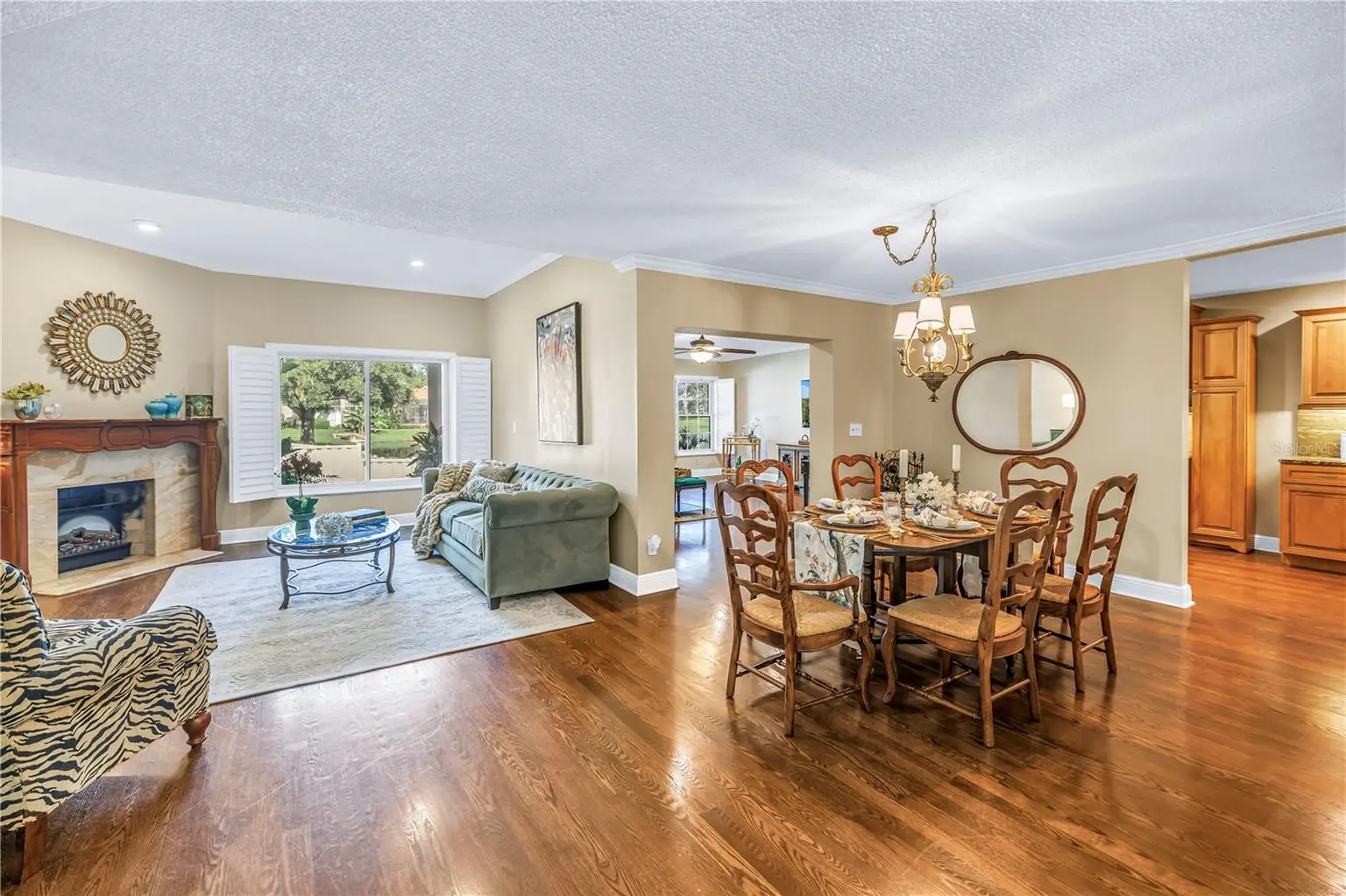 868 GLADES COURT NE, ST PETERSBURG, FL, photo 3 of 53