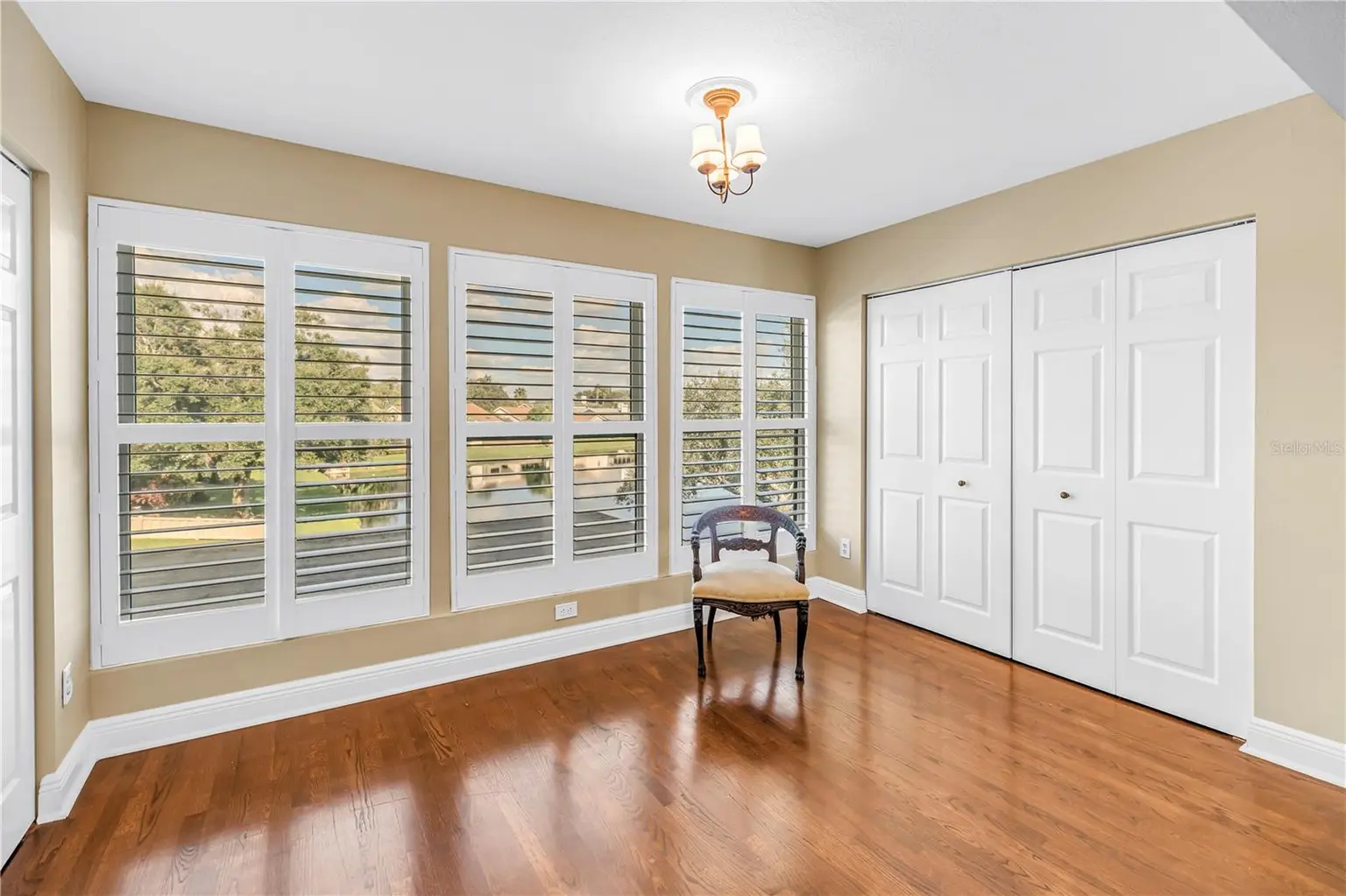 868 GLADES COURT NE, ST PETERSBURG, FL, photo 11 of 53