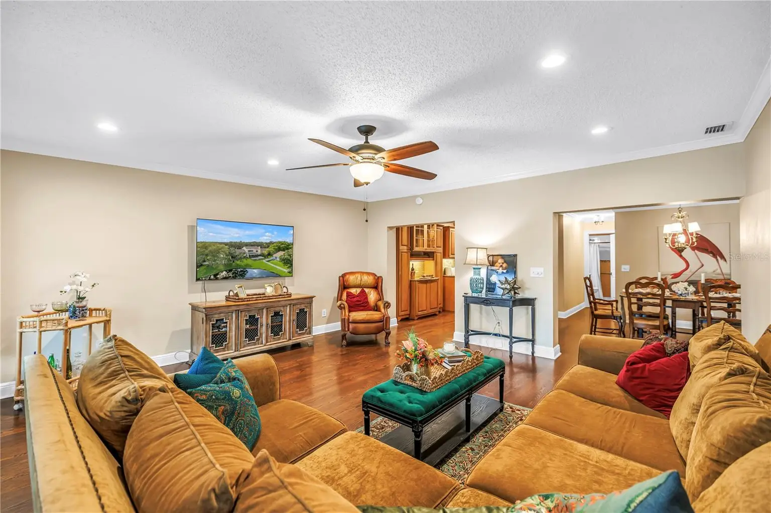 868 GLADES COURT NE, ST PETERSBURG, FL, photo 24 of 53