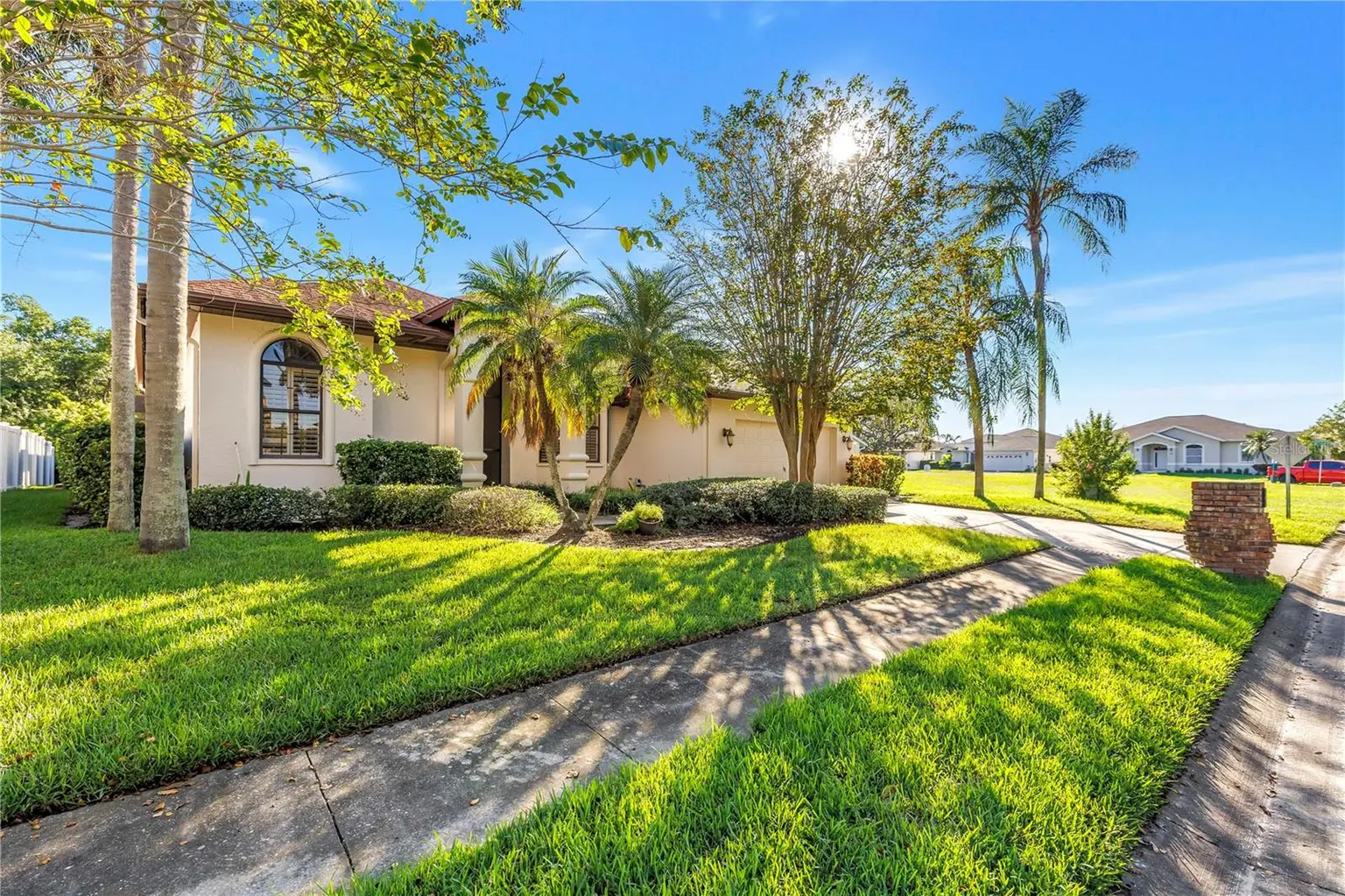 1186 GASPARILLA DRIVE NE, ST PETERSBURG, FL, photo 4 of 65