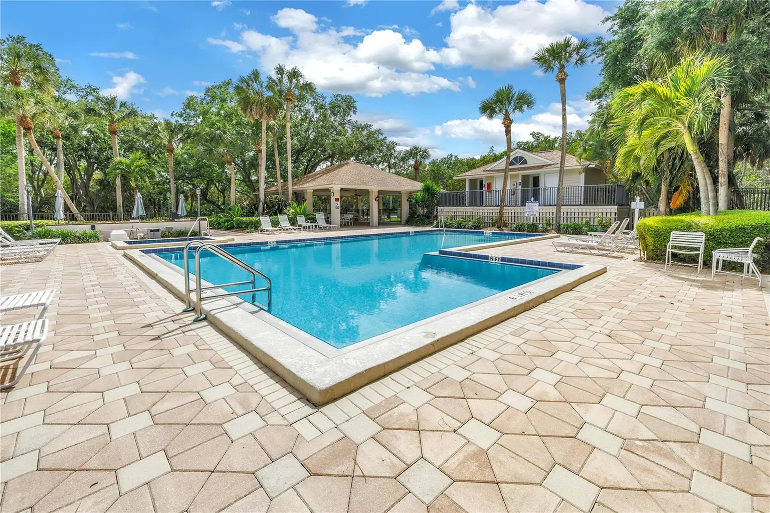 1186 GASPARILLA DRIVE NE, ST PETERSBURG, FL, photo 14 of 65
