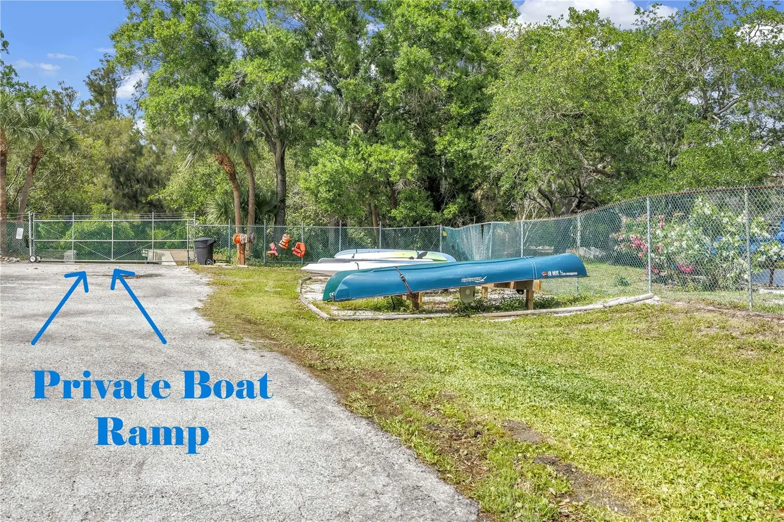 1186 GASPARILLA DRIVE NE, ST PETERSBURG, FL, photo 17 of 65