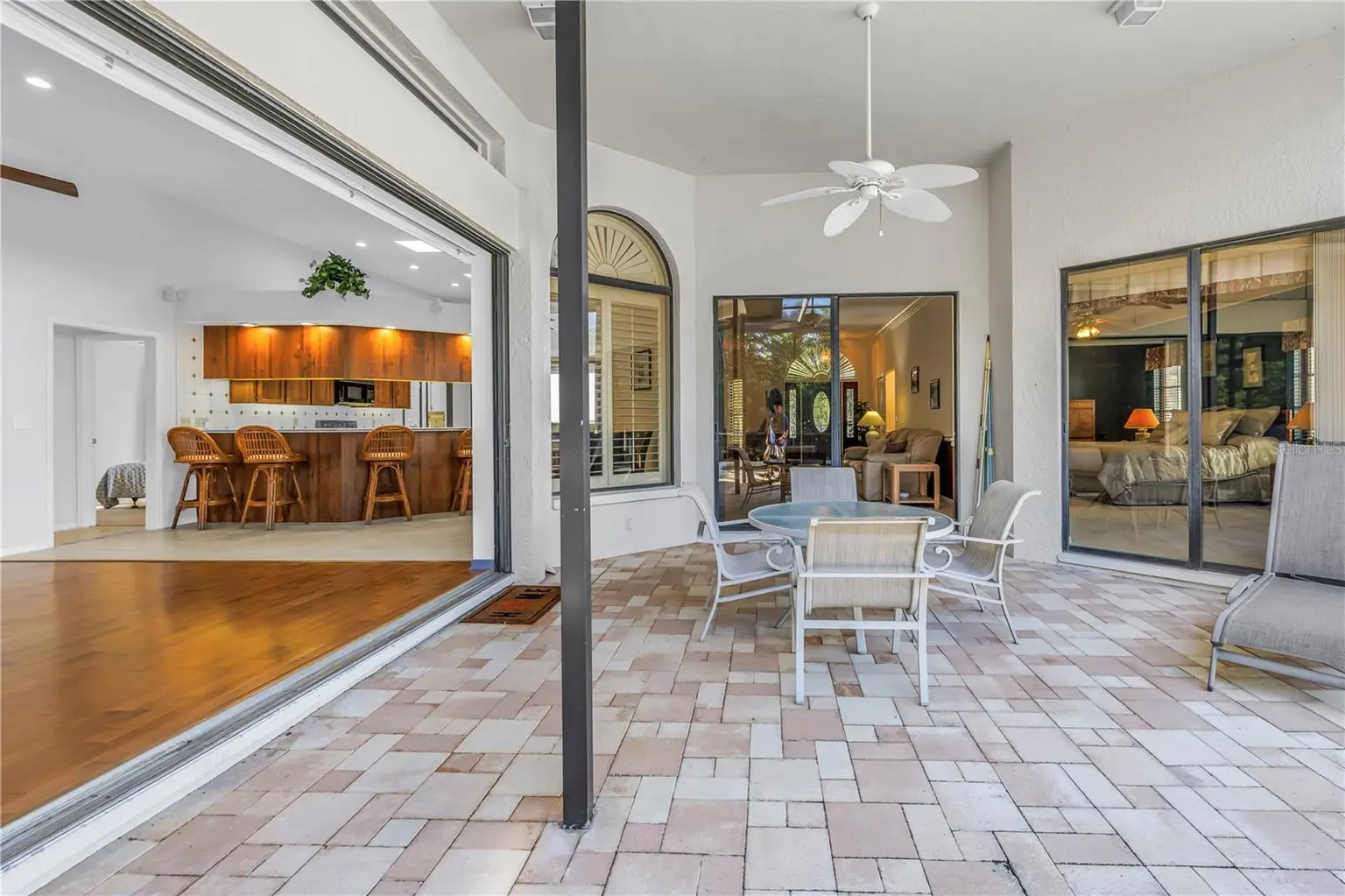 1186 GASPARILLA DRIVE NE, ST PETERSBURG, FL, photo 26 of 65