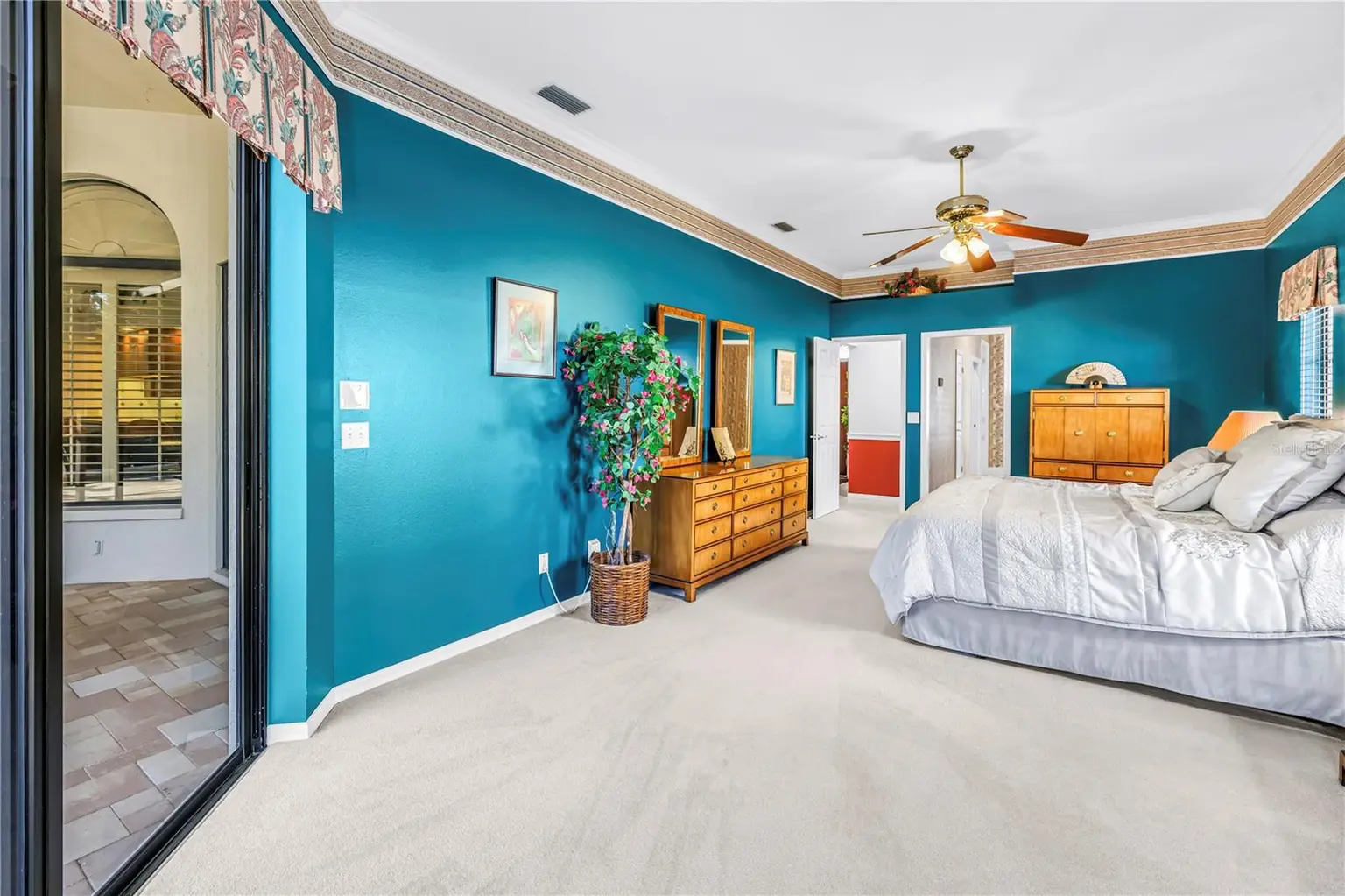1186 GASPARILLA DRIVE NE, ST PETERSBURG, FL, photo 60 of 65