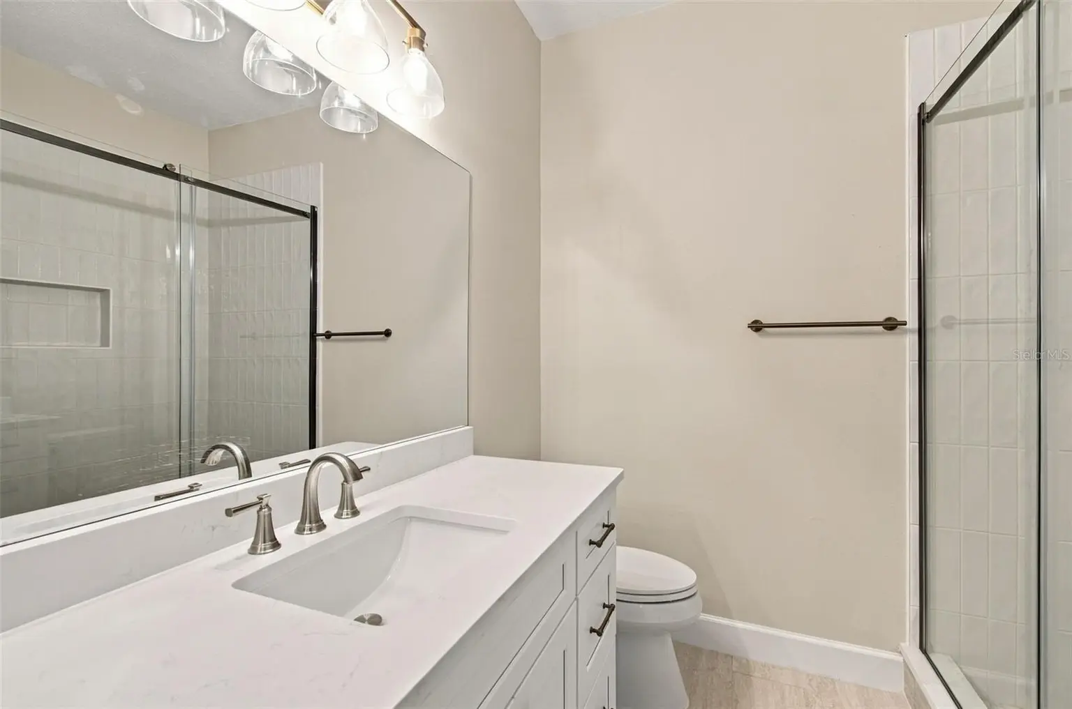 5303 POINT PLEASANT LANE, TAMPA, FL, photo 14 of 41