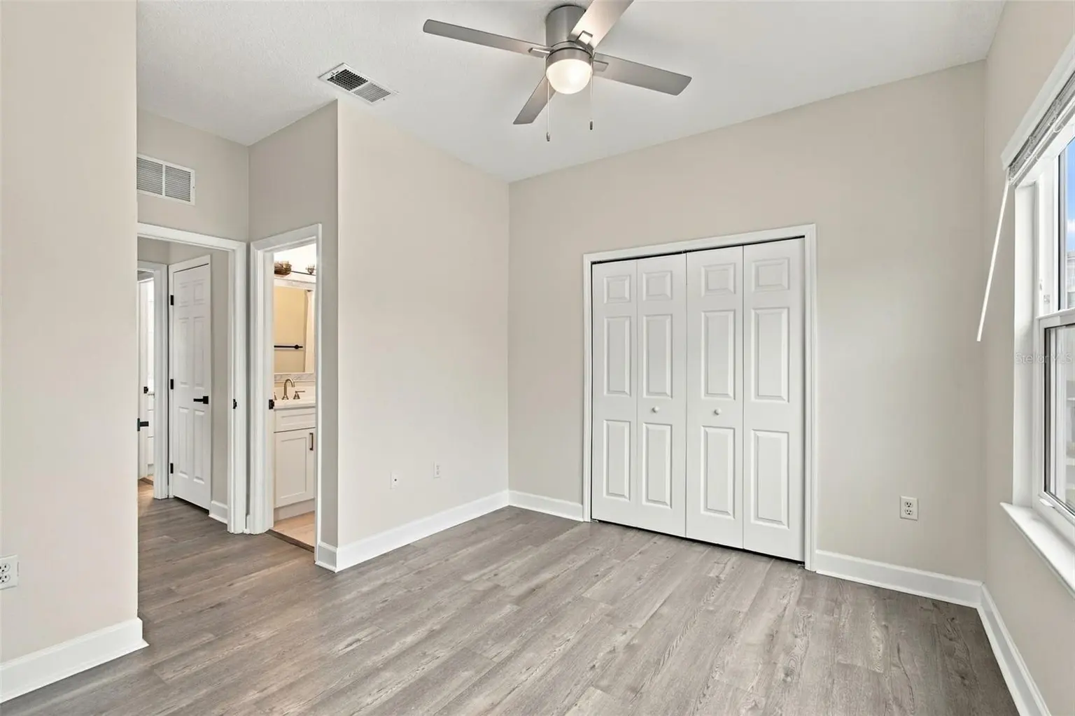 5303 POINT PLEASANT LANE, TAMPA, FL, photo 22 of 41