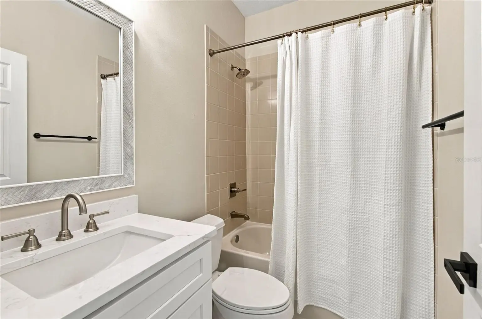 5303 POINT PLEASANT LANE, TAMPA, FL, photo 23 of 41