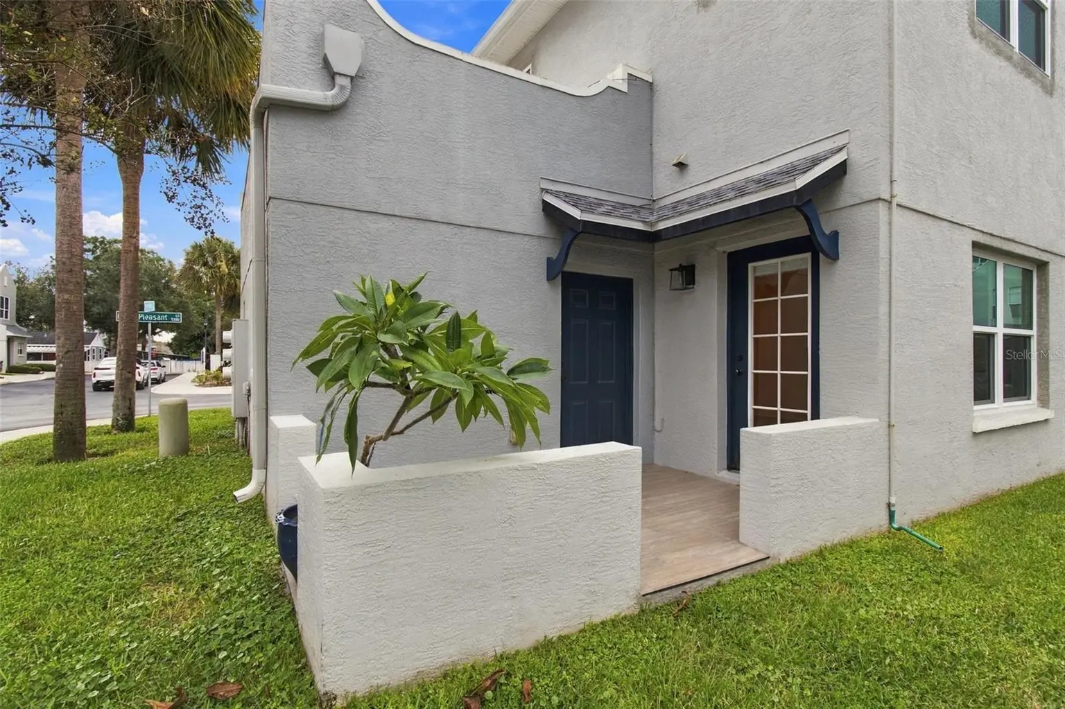 5303 POINT PLEASANT LANE, TAMPA, FL, photo 28 of 41
