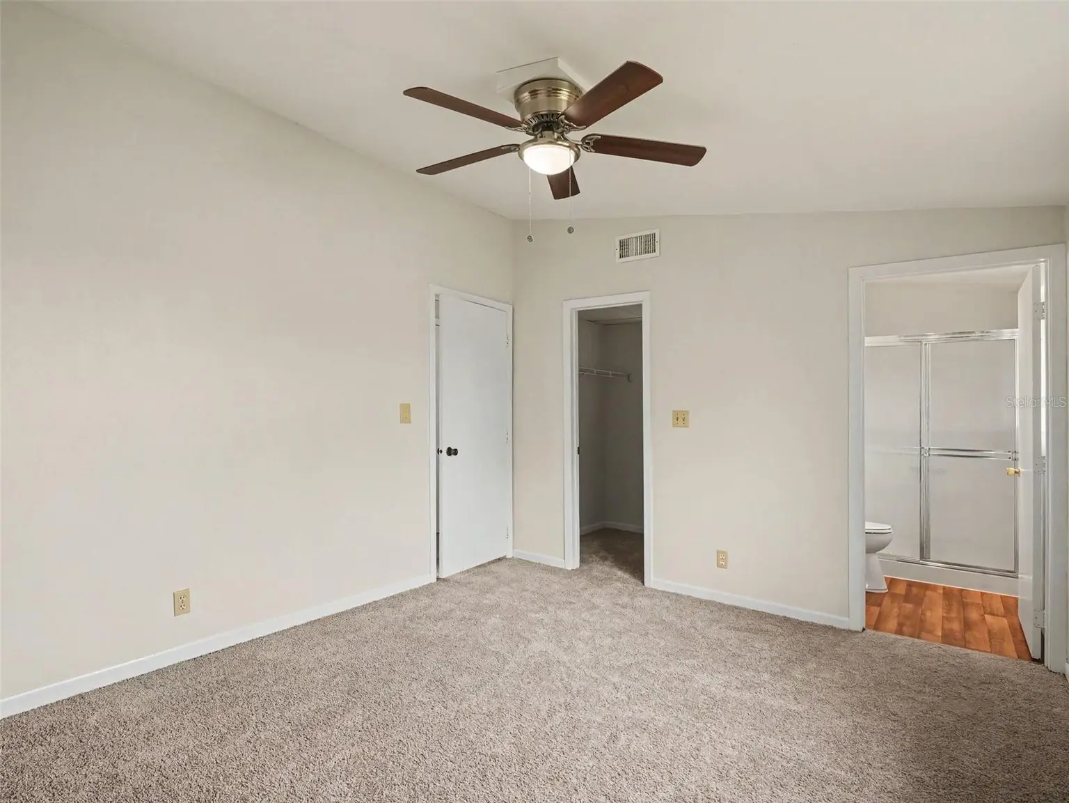 6306 FLORIDA CIR E, APOLLO BEACH, FL, photo 16 of 27