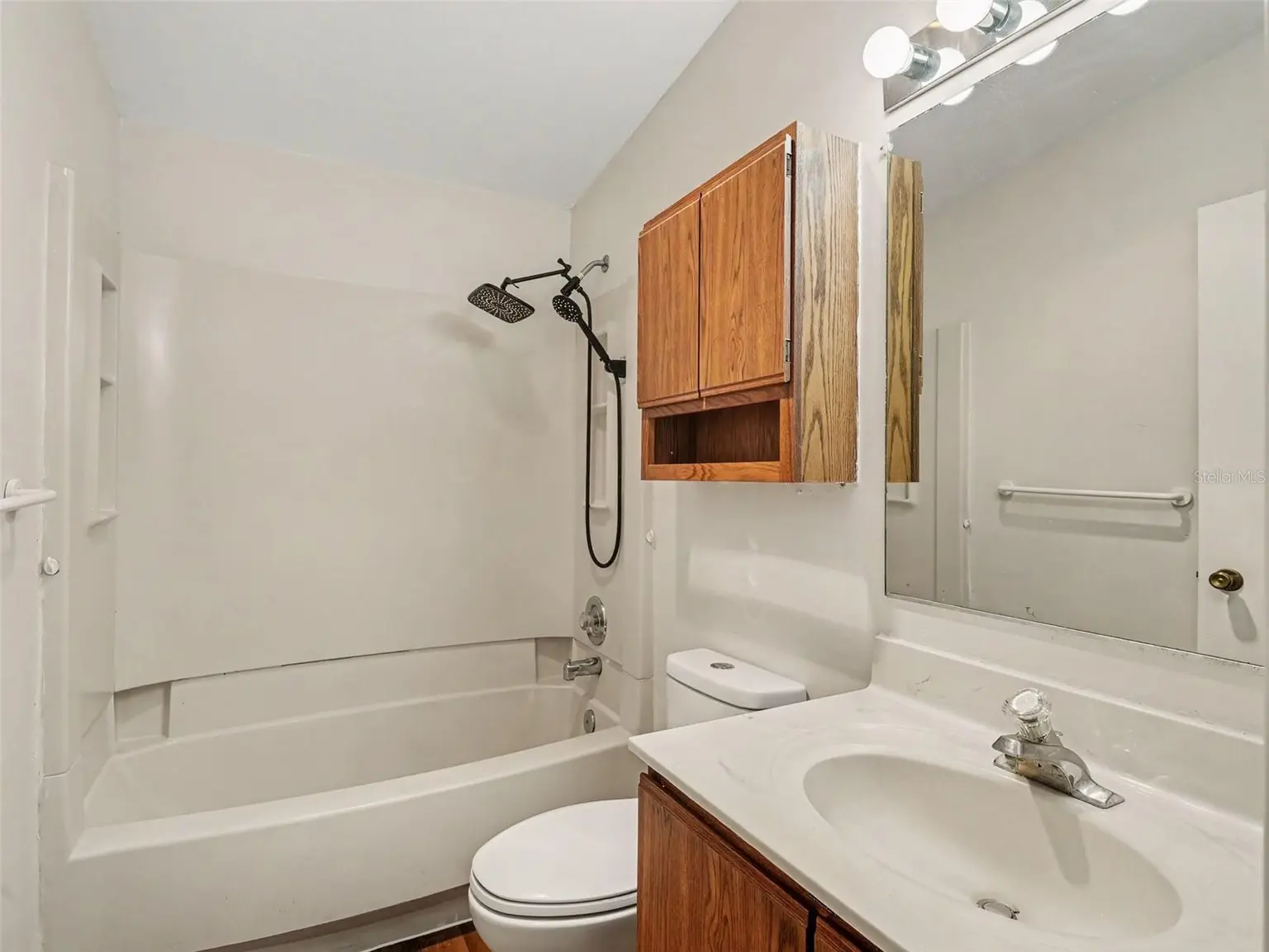 6306 FLORIDA CIR E, APOLLO BEACH, FL, photo 18 of 27