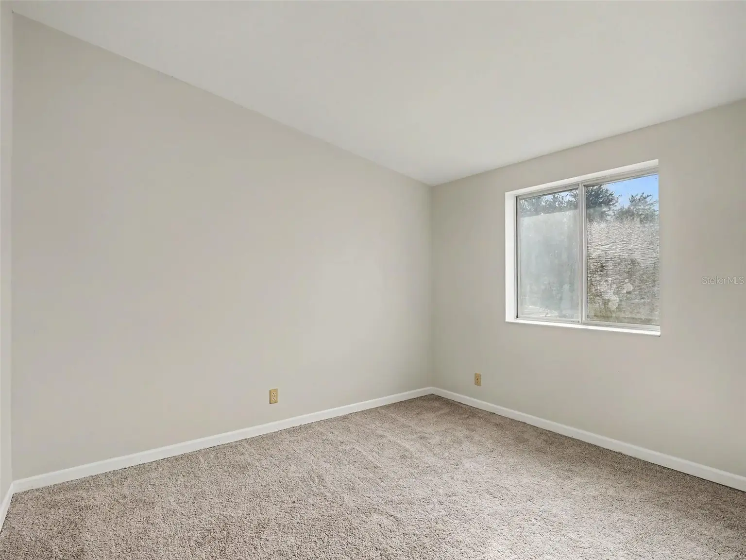 6306 FLORIDA CIR E, APOLLO BEACH, FL, photo 21 of 27