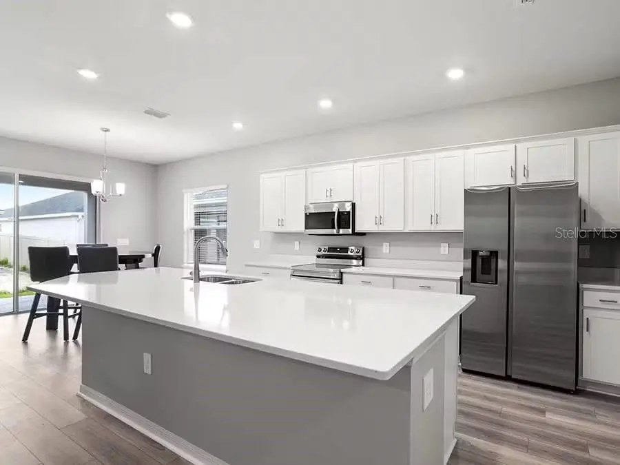 143 DANCING DAHLIA STREET, RUSKIN, FL, photo 5 of 11