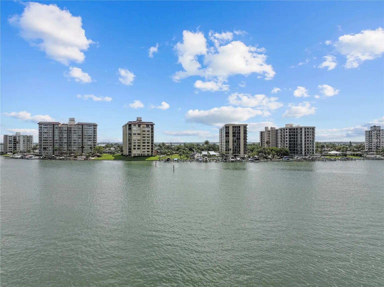 699 BAY ESPLANADE #401, CLEARWATER, FL, photo 39 of 44