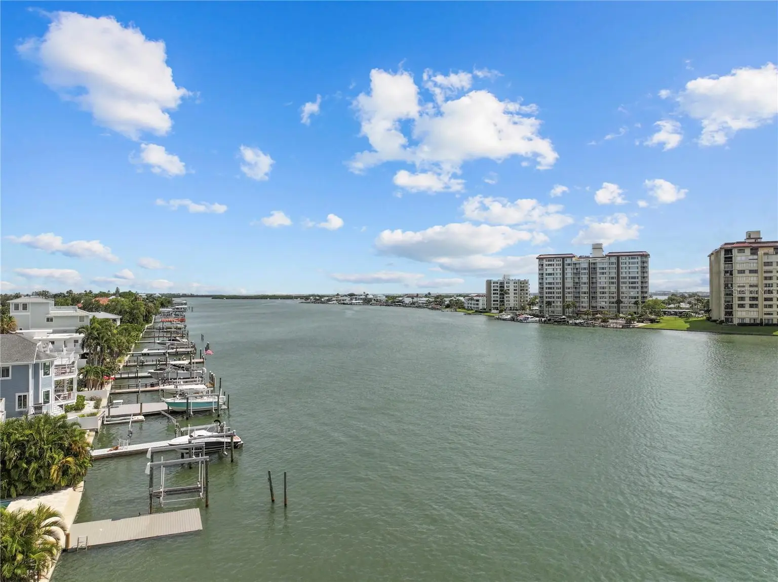 699 BAY ESPLANADE #401, CLEARWATER, FL, photo 41 of 44