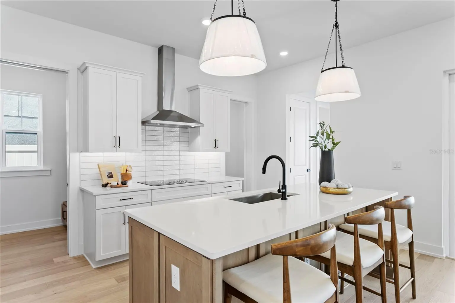 3501 W ROGERS AVENUE, TAMPA, FL, photo 10 of 75