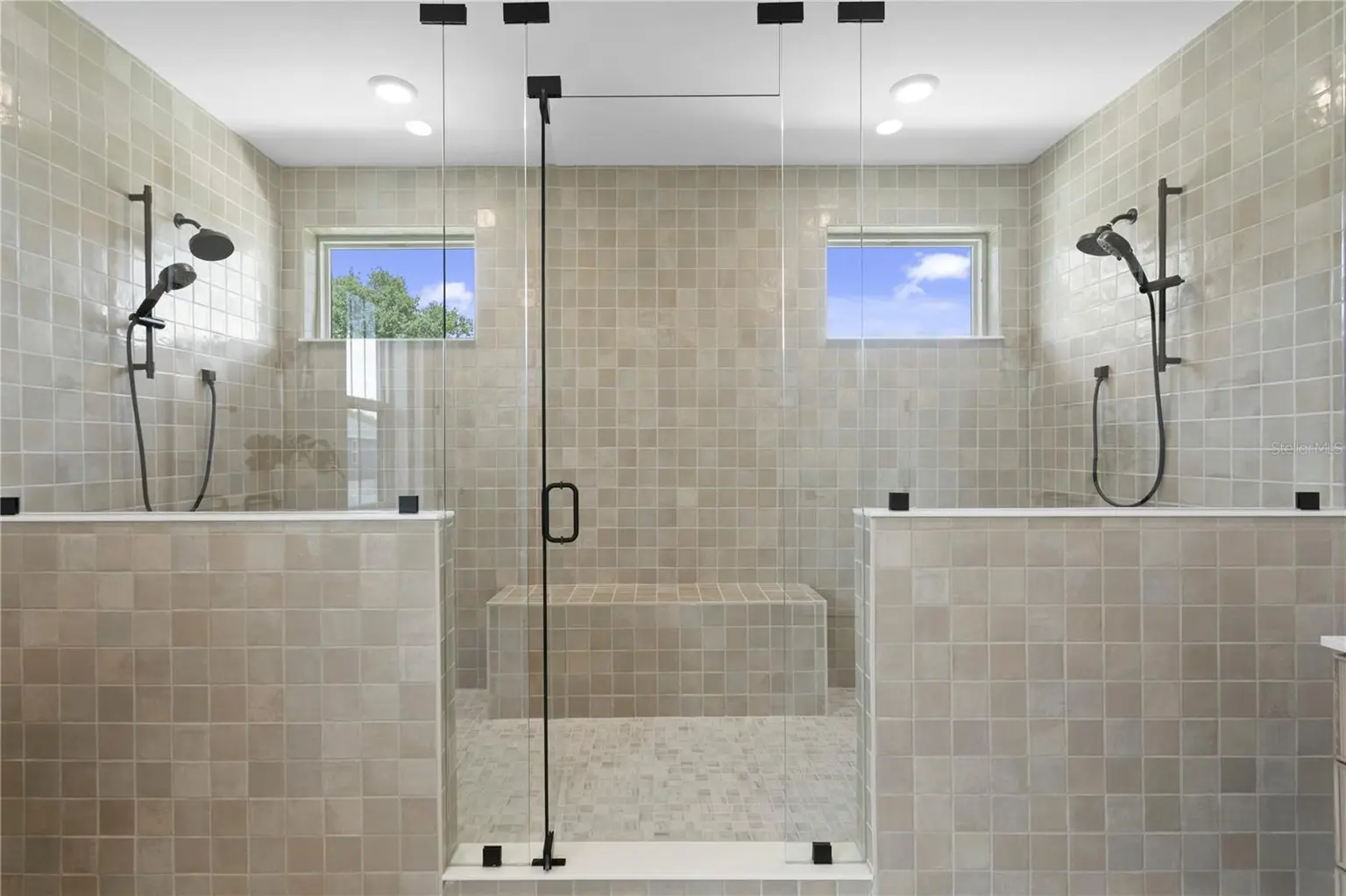 3501 W ROGERS AVENUE, TAMPA, FL, photo 42 of 75