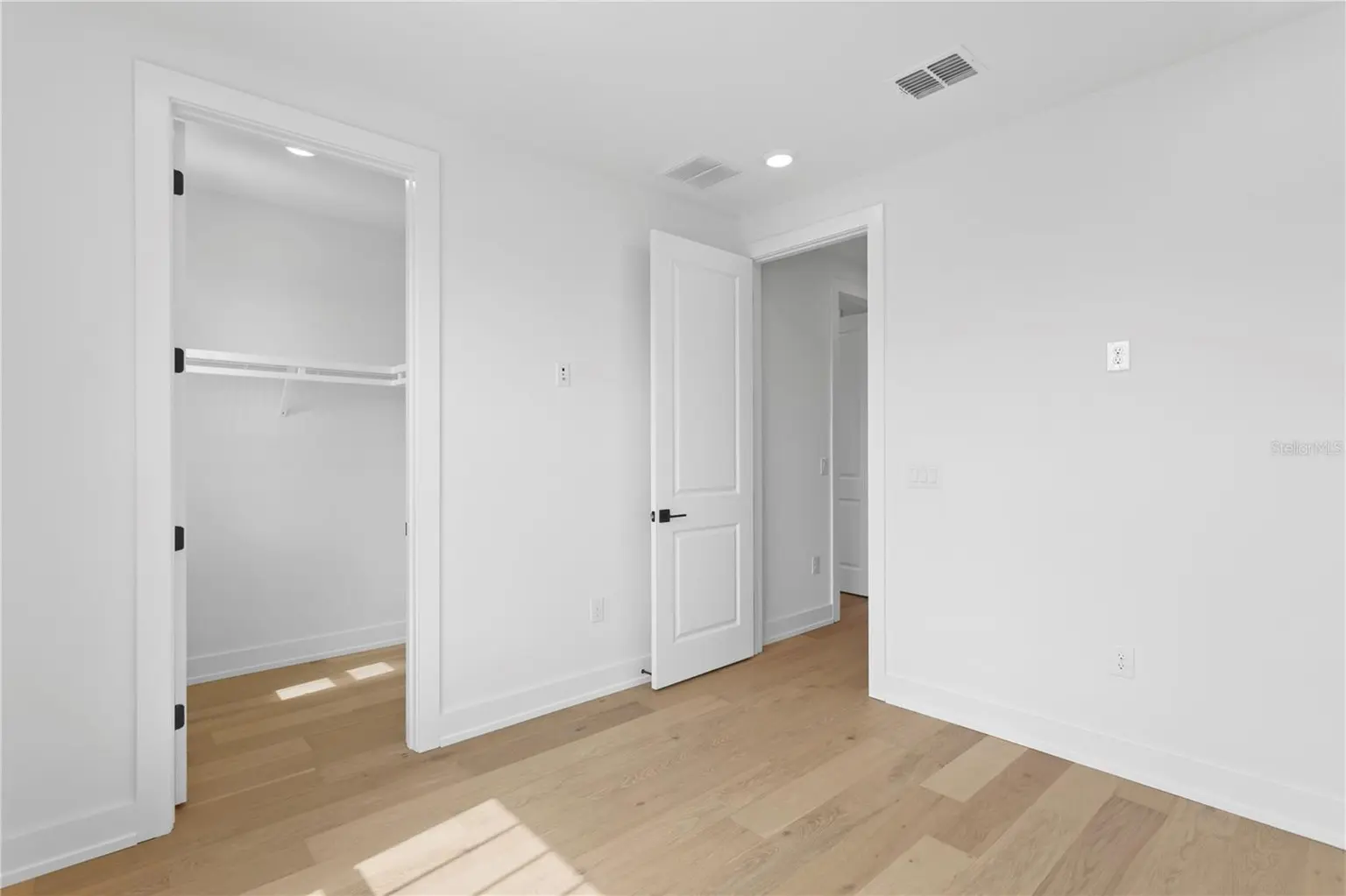 3501 W ROGERS AVENUE, TAMPA, FL, photo 57 of 75