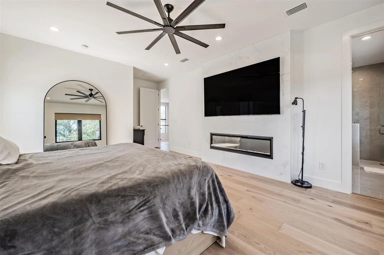 212 S RENELLIE DRIVE, TAMPA, FL, photo 21 of 23