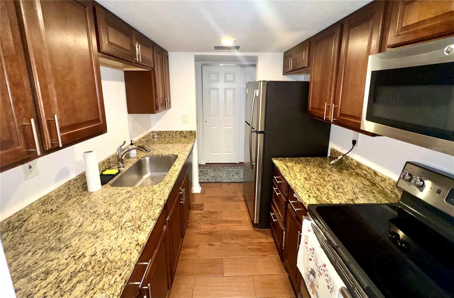 3325 BAYSHORE BOULEVARD #F31, TAMPA, FL, photo 7 of 27