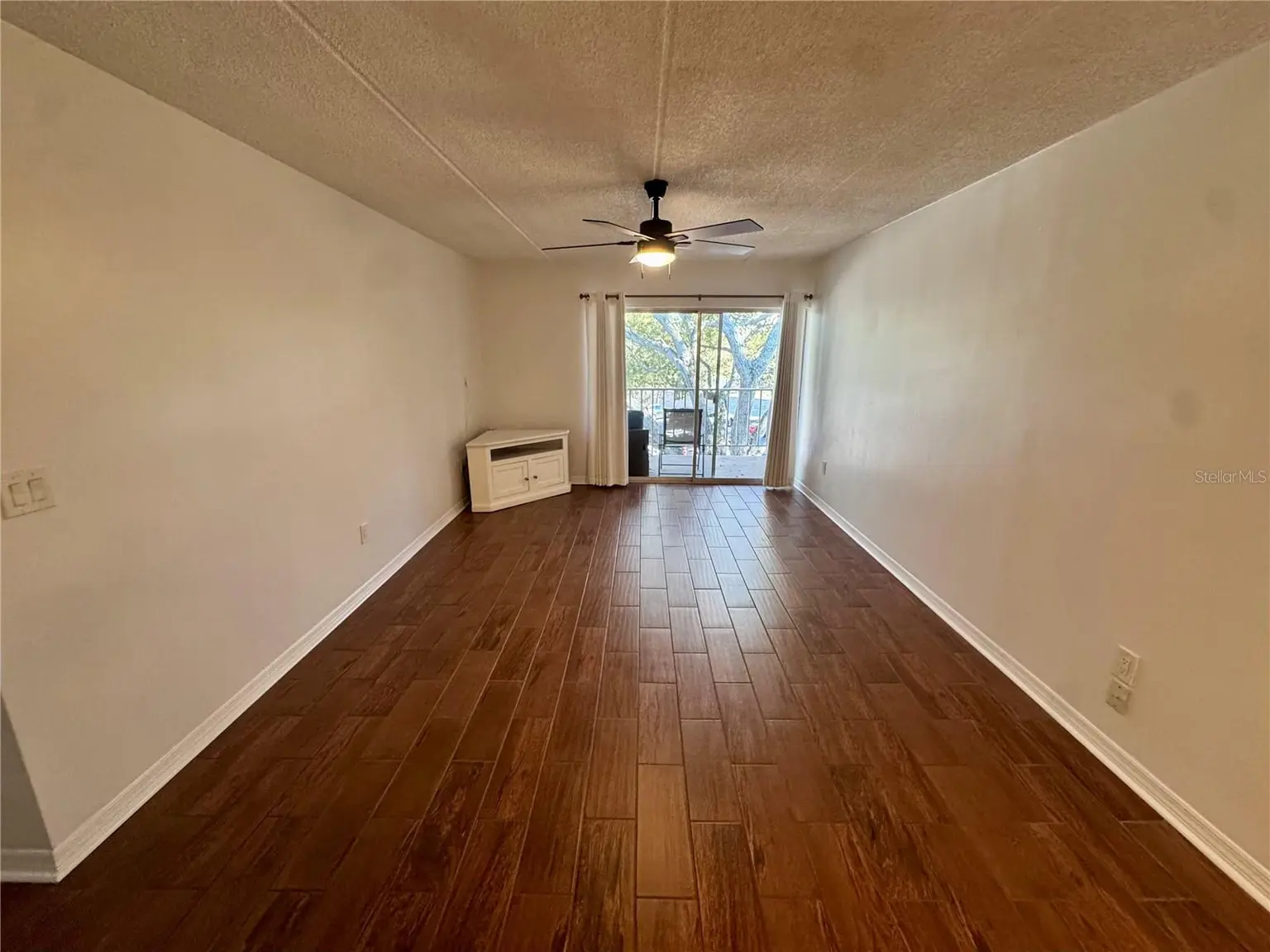 3325 BAYSHORE BOULEVARD #F31, TAMPA, FL, photo 8 of 27