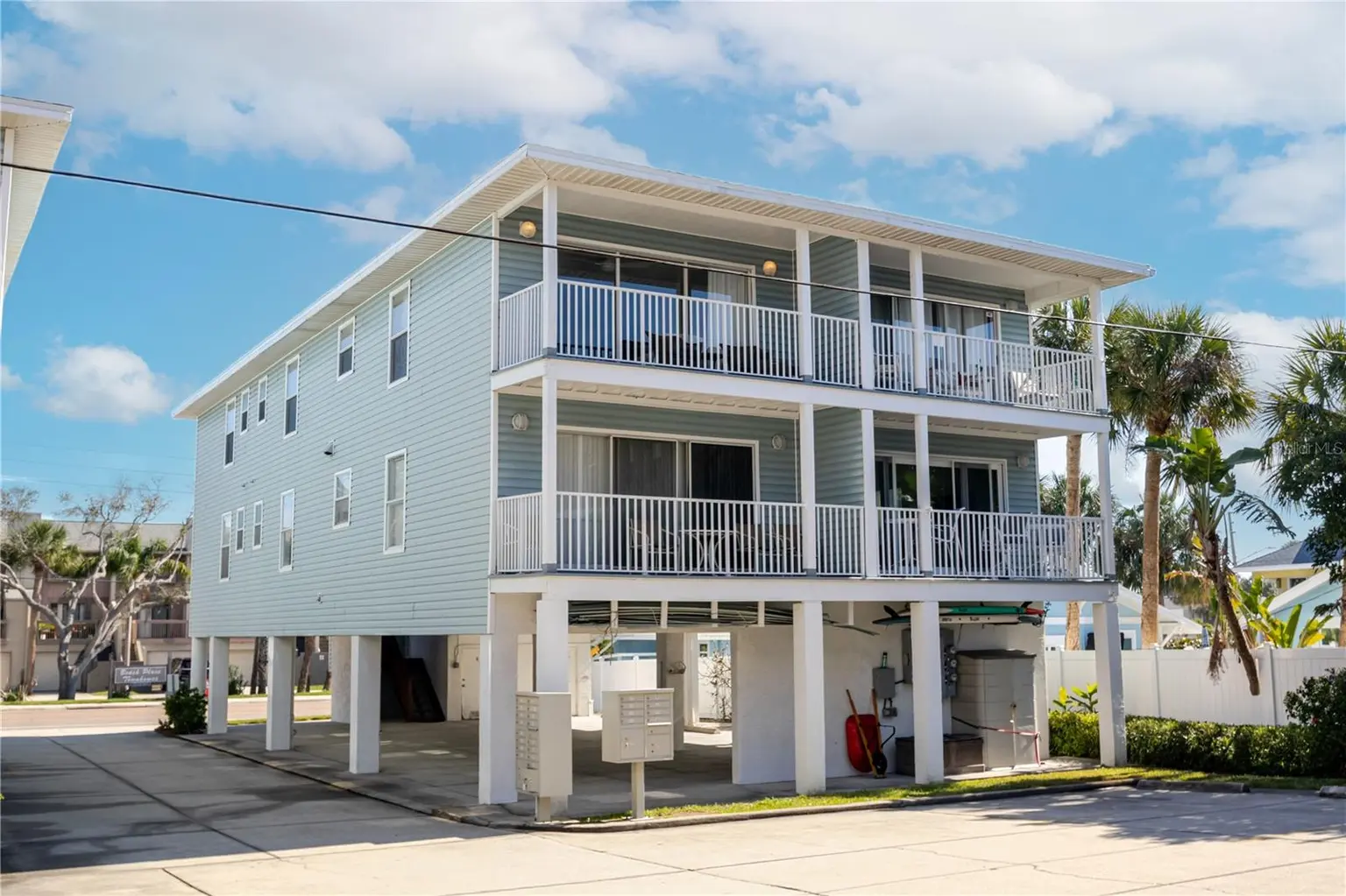 1904 GULF BOULEVARD #D, INDIAN ROCKS BEACH, FL, photo 4 of 34